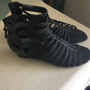 Aerosols, worn only once, size 9 1/2 M